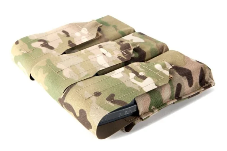 Blue Force Gear-Triple M4 Mag Pouch - Classic style with flap one mag per pocket - MultiCam®